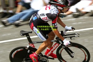 aoke-字母哥发推怼2K诅咒论，什么诅咒？一生雄鹿！